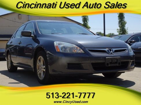 Used 2007 Honda Accord SE image 1