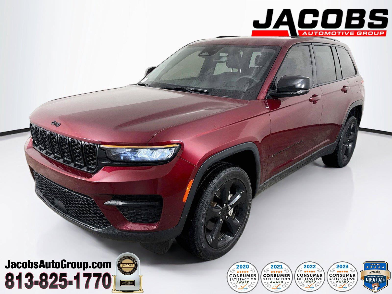 Used 2023 Jeep Grand Cherokee Altitude RWD image 1