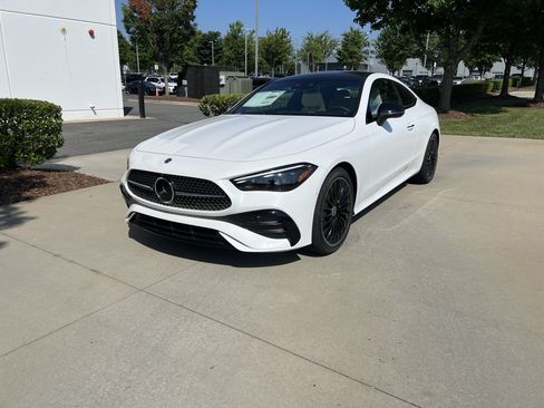 New 2026 Mercedes-Benz CLE 300 4MATIC Coupe image 5