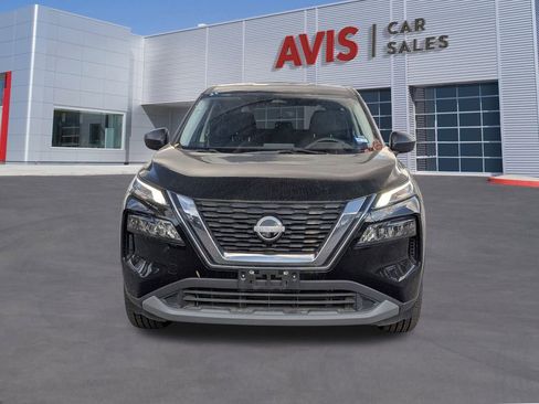 Used 2023 Nissan Rogue S image 10