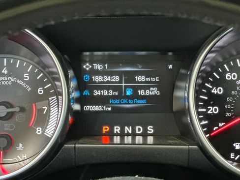 Used 2022 Ford Mustang Premium RWD image 24