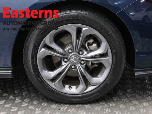 Used 2024 Honda Accord EX image 31