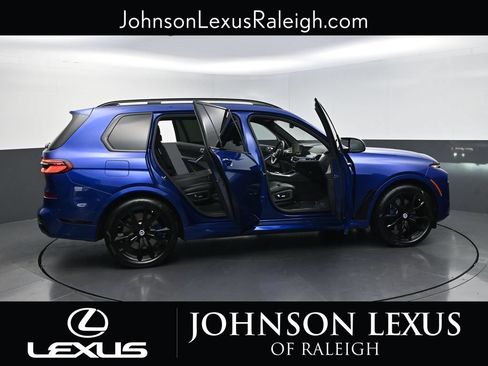 Used 2023 BMW X7 M60i w/ Executive Package AWD/4WD image 33