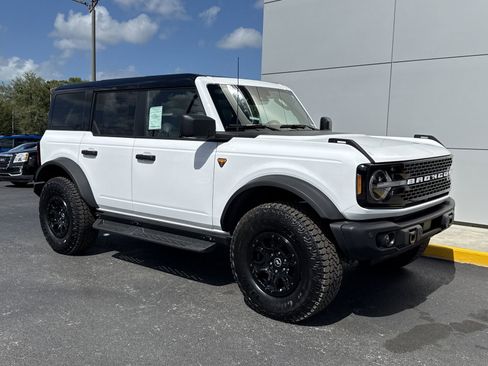 New 2026 Ford Bronco Badlands AWD/4WD image 2
