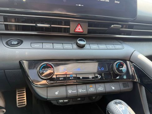 Used 2023 Hyundai Elantra N image 17