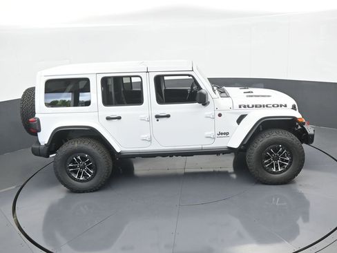 Used 2025 Jeep Wrangler Unlimited Rubicon image 52