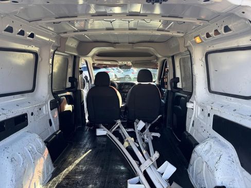 Used 2015 RAM ProMaster City Tradesman image 11