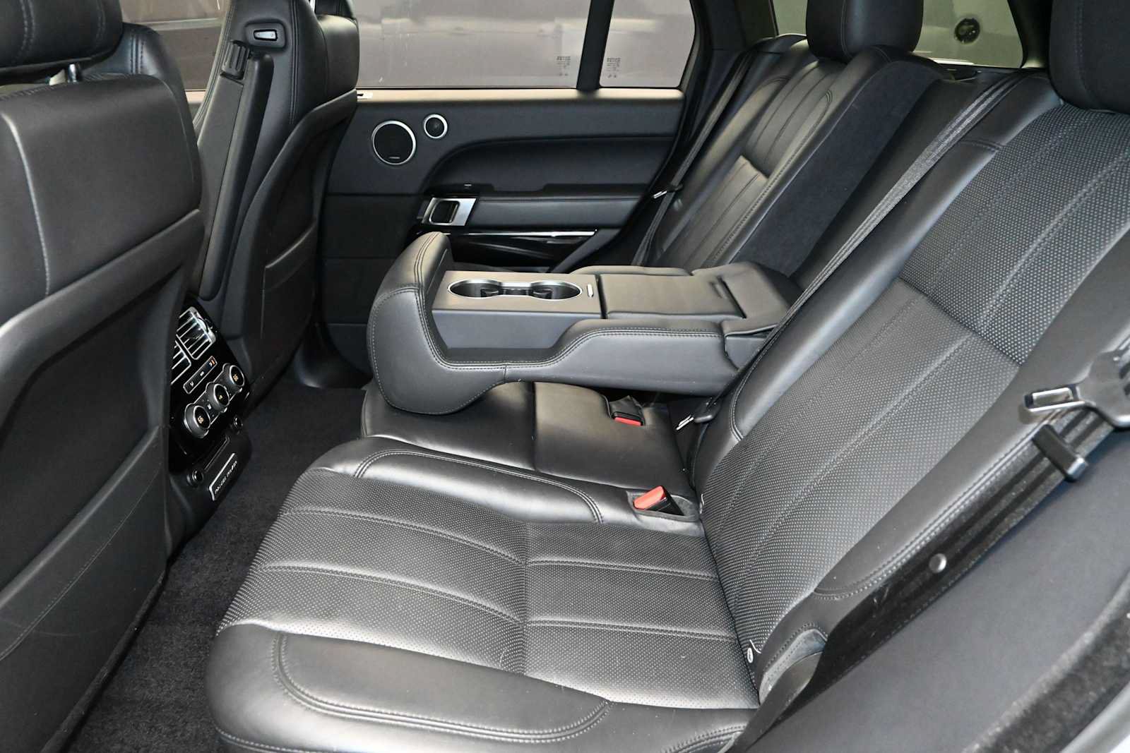 Used 2016 Land Rover Range Rover HSE AWD/4WD image 26