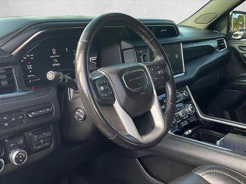 Used 2022 GMC Yukon XL Denali w/ Max Trailering Package RWD image 14