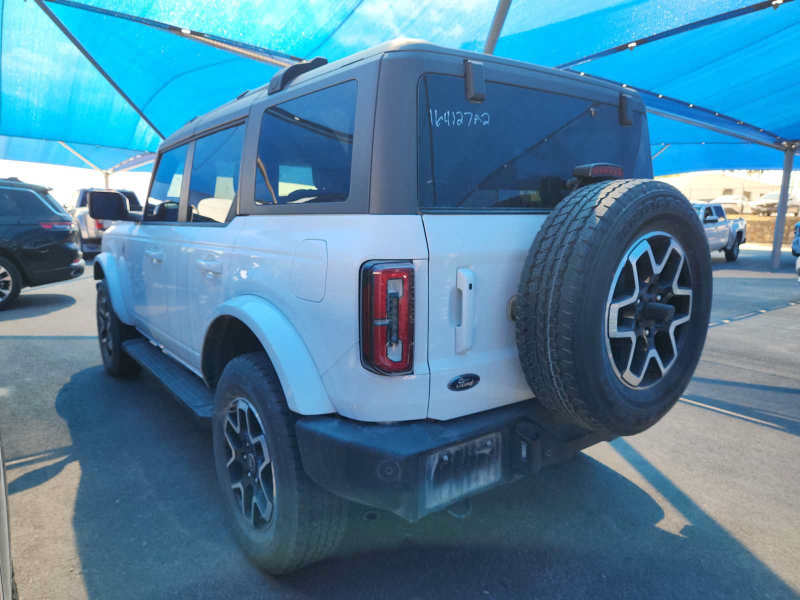 Used 2024 Ford Bronco Outer Banks AWD/4WD image 3