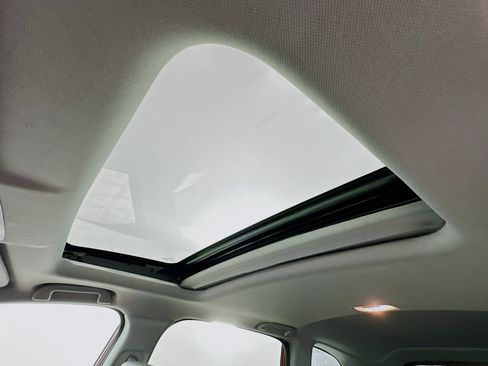 Used 2020 Honda CR-V EX-L image 25