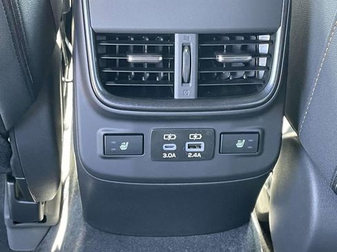 Used 2025 Subaru Outback Wilderness AWD/4WD image 13