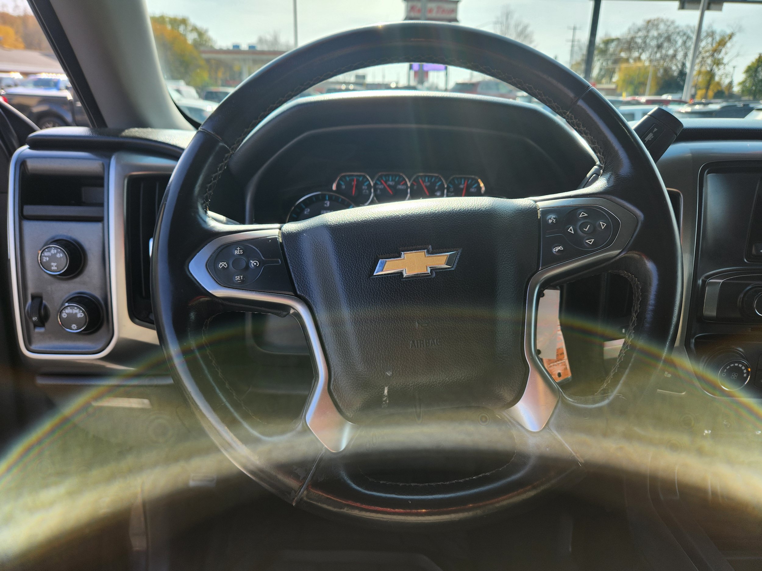 Used 2015 Chevrolet Silverado 1500 LT w/ LT Fleet Plus Package AWD/4WD image 5
