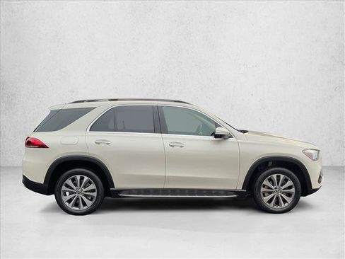 Used 2022 Mercedes-Benz GLE 350 4MATIC image 4