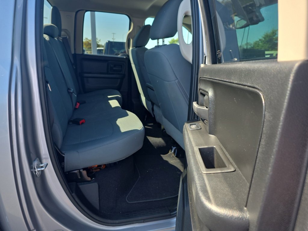 Used 2019 RAM 1500 Tradesman w/ Chrome Plus Package RWD image 19