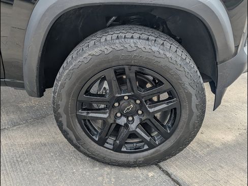 Used 2024 Chevrolet Colorado Trail Boss w/ Advanced Trailering Package image 17