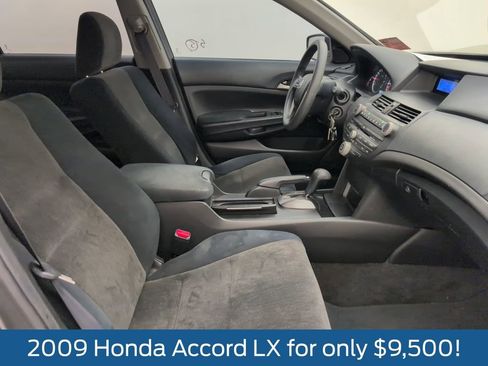 Used 2009 Honda Accord LX image 15