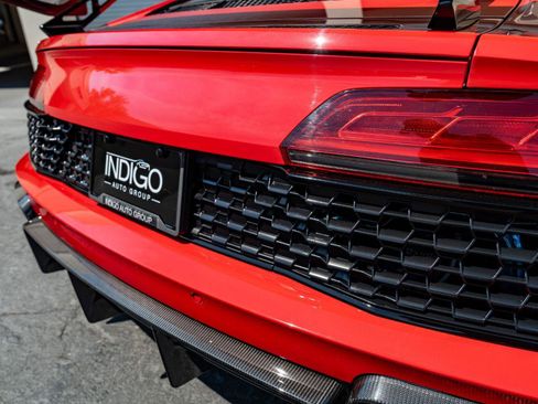 Used 2023 Audi R8 V10 GT RWD image 71