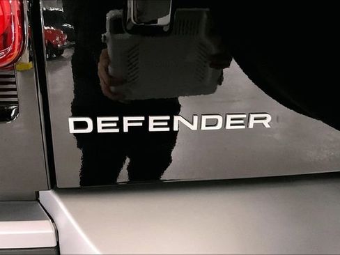 Certified 2025 Land Rover Defender 130 S image 7