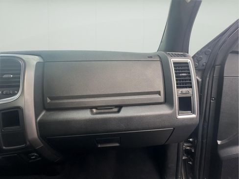 Used 2024 RAM 1500 Classic Warlock image 37