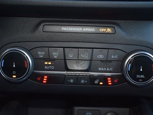 Used 2023 Ford Escape ST-Line AWD/4WD image 30