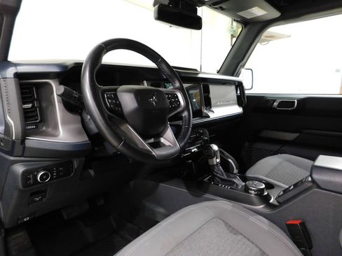 Used 2023 Ford Bronco Outer Banks AWD/4WD image 26