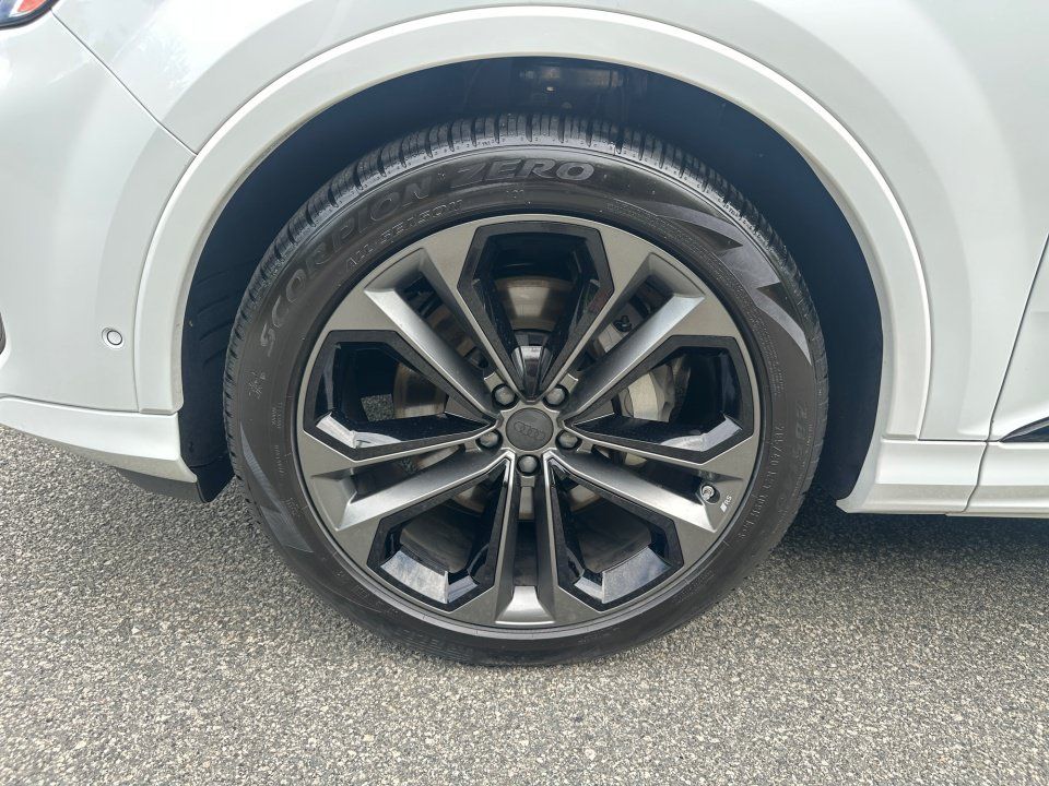 Certified 2026 Audi Q7 3.0T Premium Plus AWD/4WD image 27