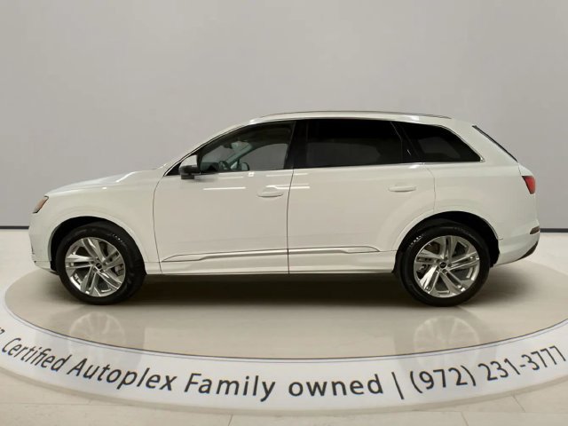 Used 2023 Audi Q7 2.0T Premium w/ Convenience Package AWD/4WD image 2