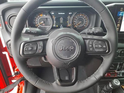 New 2026 Jeep Wrangler Unlimited Rubicon AWD/4WD image 17