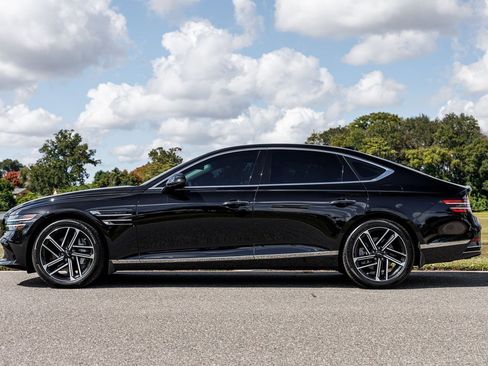 Used 2025 Genesis G80 2.5T Advanced image 6