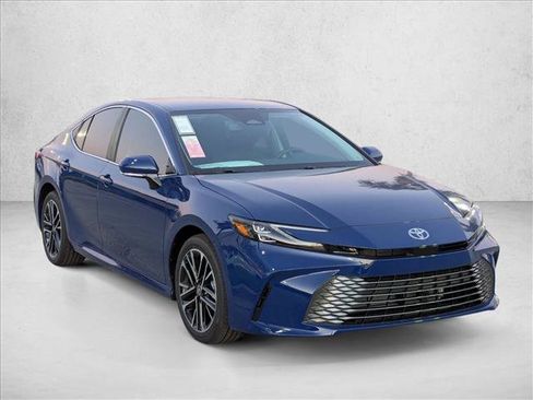New 2026 Toyota Camry XLE FWD image 7