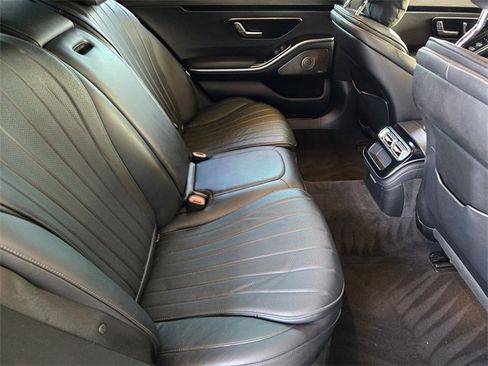 Used 2022 Mercedes-Benz S 500 4MATIC image 31