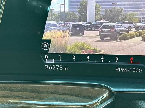 Used 2024 Cadillac Escalade Sport Platinum w/ LPO, ONYX Package AWD/4WD image 22