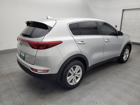 Used 2019 Kia Sportage LX AWD/4WD image 9