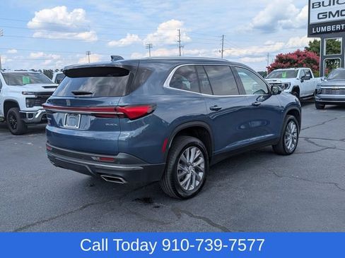 Used 2026 Buick Enclave Preferred FWD image 3