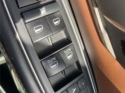 Used 2020 RAM 1500 Limited image 16