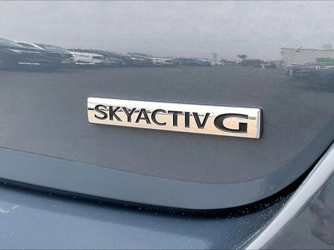 Used 2025 MAZDA MAZDA3 s image 8