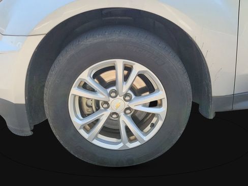 Used 2016 Chevrolet Equinox LT FWD image 9