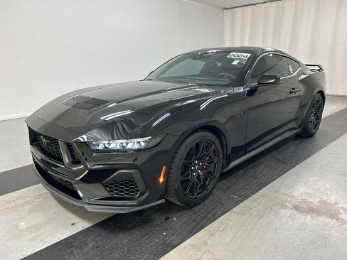 Used 2024 Ford Mustang GT Premium w/ GT Performance Package RWD image 5