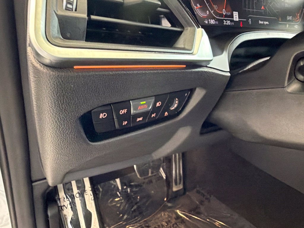 Used 2022 BMW 430i Coupe w/ M Sport Package RWD image 48