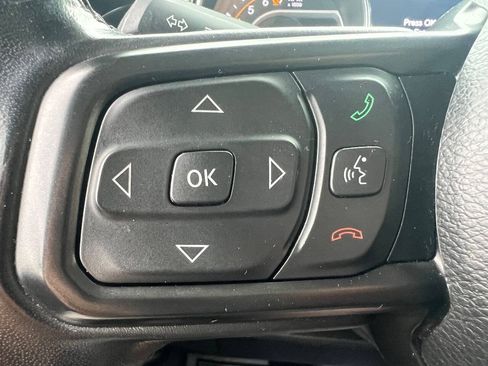 Used 2021 Jeep Gladiator Sport AWD/4WD image 27