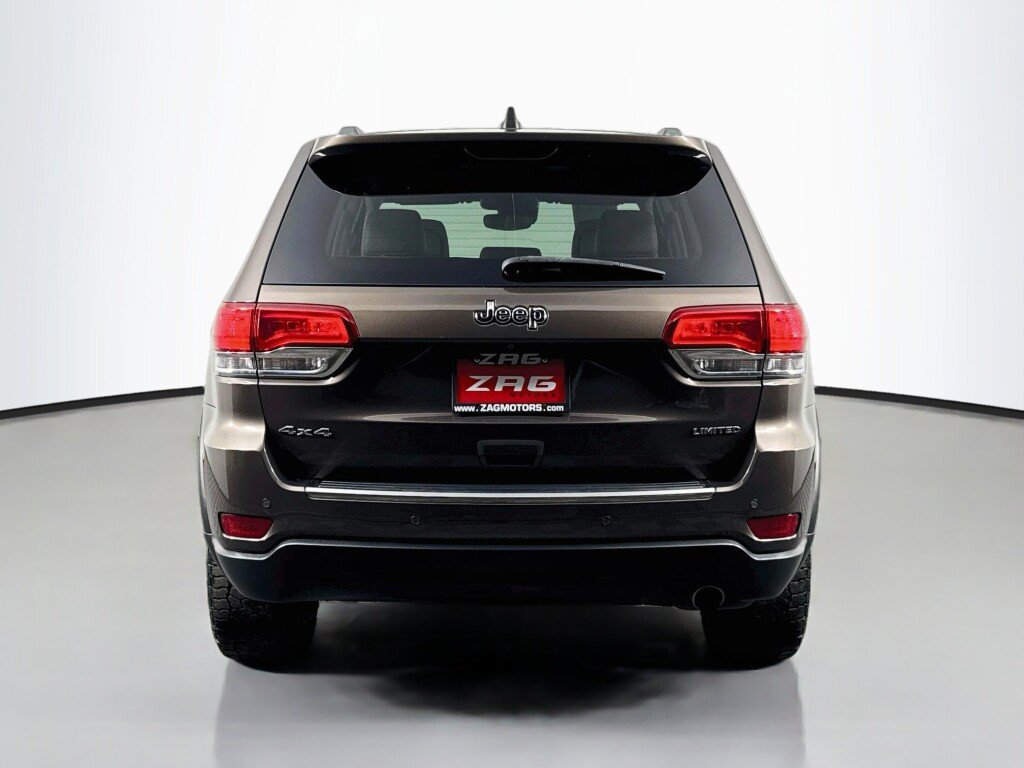 Used 2018 Jeep Grand Cherokee Limited AWD/4WD image 4
