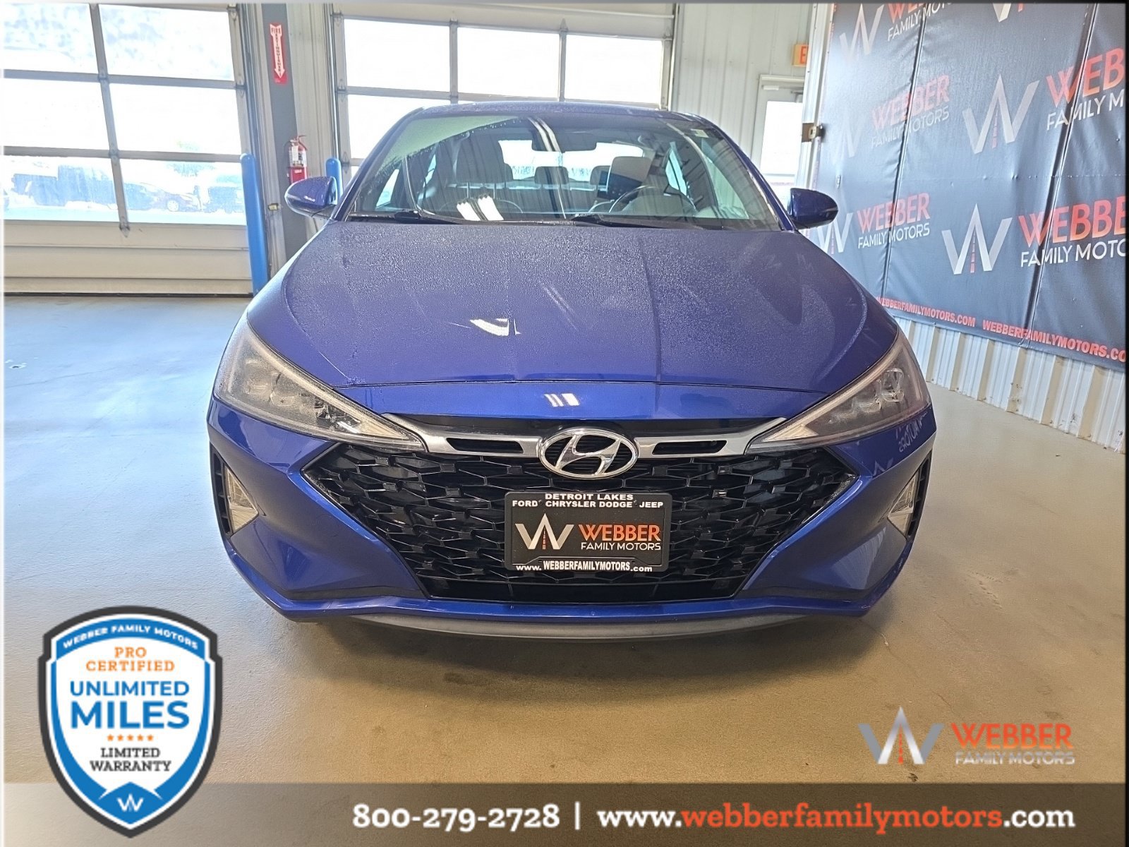 Used 2019 Hyundai Elantra Sport w/ Cargo Package FWD image 2