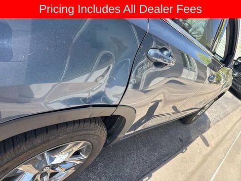Used 2017 Toyota Highlander Limited Platinum FWD image 13