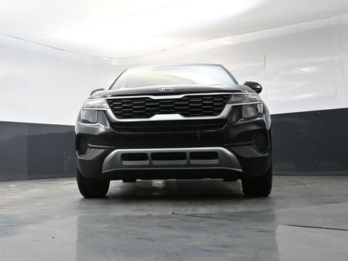 Used 2021 Kia Seltos LX AWD/4WD image 19