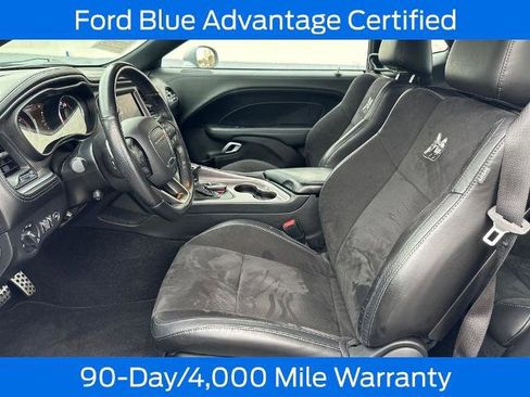 Used 2022 Dodge Challenger R/T Scat Pack w/ Dynamics Package RWD image 13