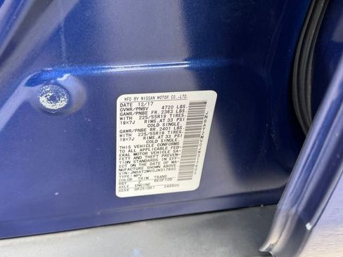 Used 2018 Nissan Rogue SL w/ Premium Package image 30