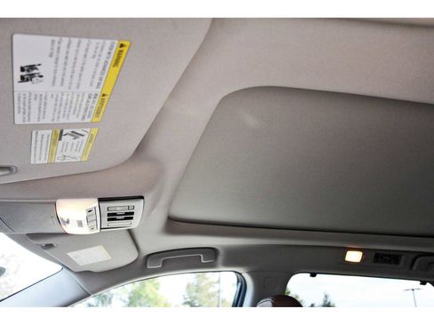 Used 2024 Nissan Pathfinder Platinum w/ Cargo Package image 26