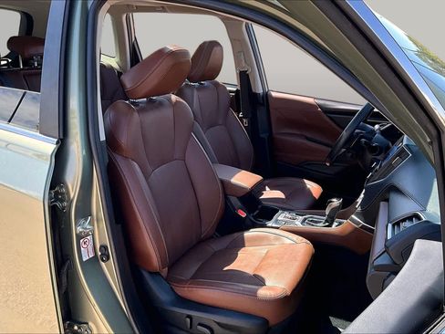 Used 2019 Subaru Forester Touring w/ Popular Package #3 AWD/4WD image 9