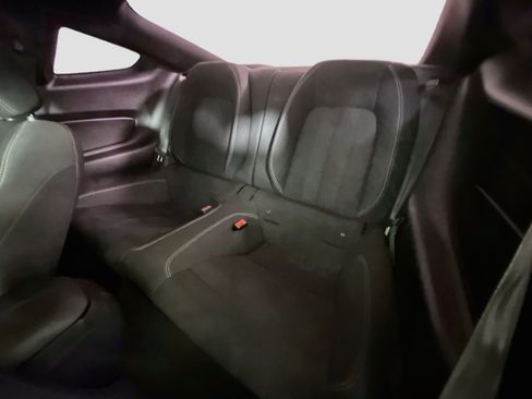 Used 2020 Ford Mustang Coupe RWD image 25